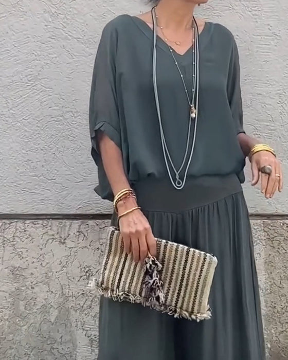 Ensfarget V-hals casual todelt dress