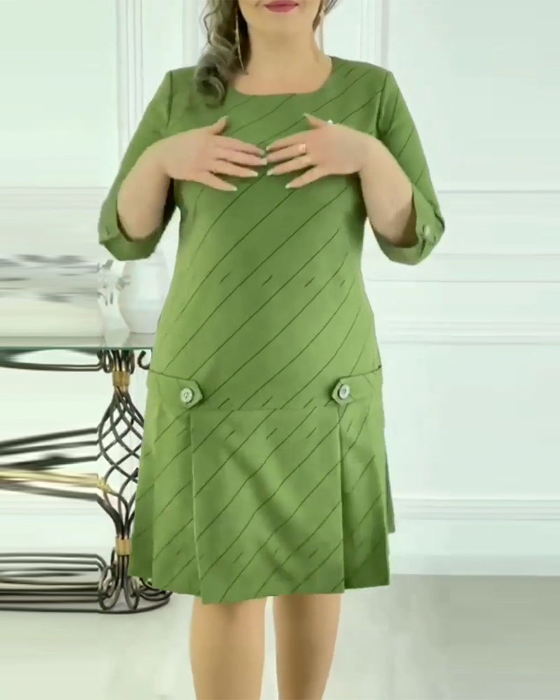 Elegant kjole med rund hals