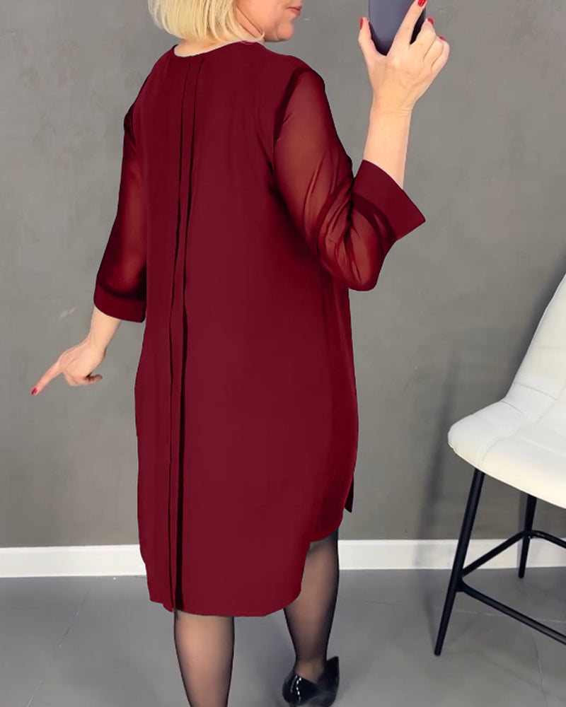Plissert patchwork mesh ensfarget kjole