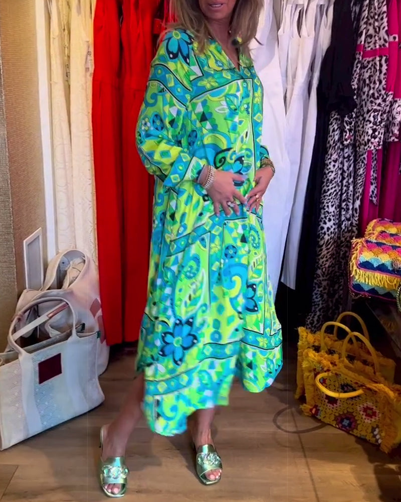 Kjoler med løs passform og trykk og lommer