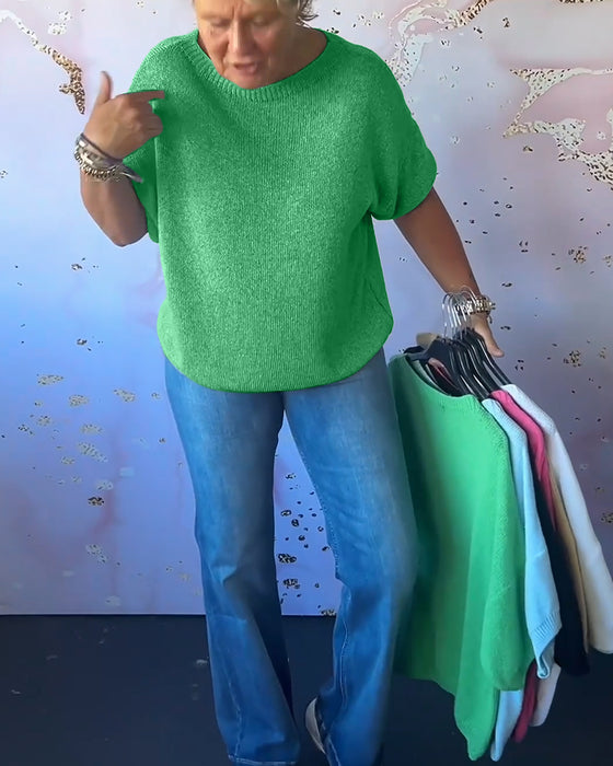 Uformell løs ensfarget genser med rund hals