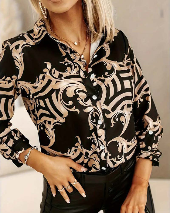 Skjorte med avslappet mønster og lange ermer