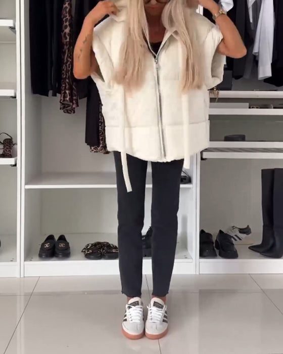 Hette, ensfarget glidelås, polstrede jakker med korte ermer