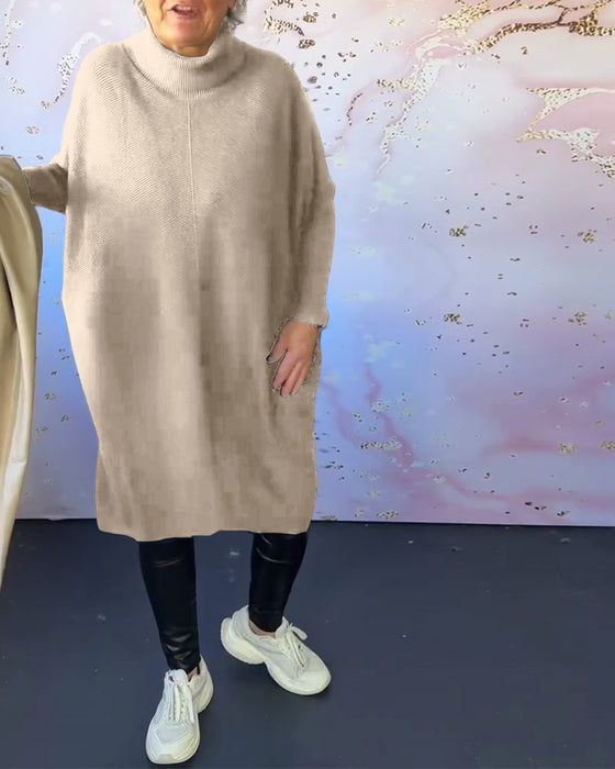Uformell ensfarget langermet genser med høy krage
