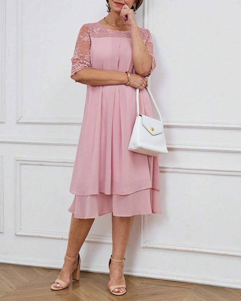 Kjole Motetrend Og Elegant Blonde Midtlange Erme