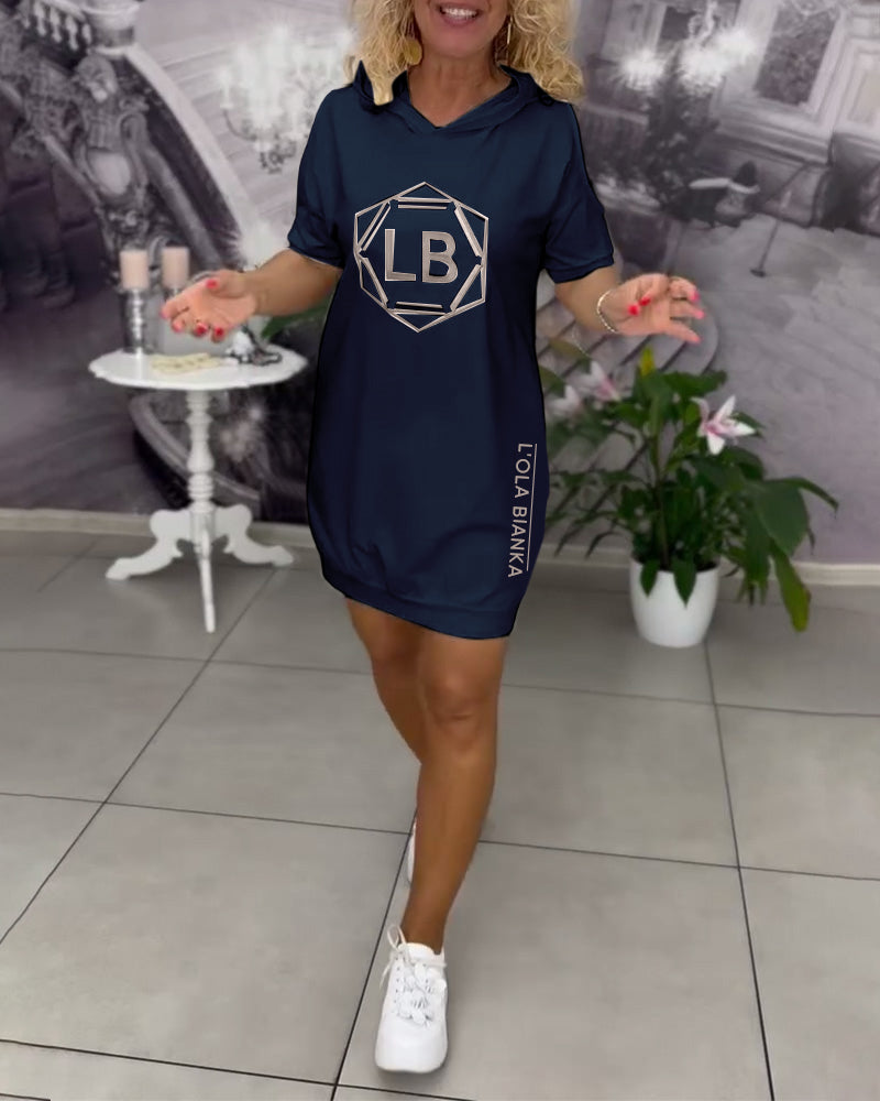 Kjole Med Hette Trykte Bokstaver Sport