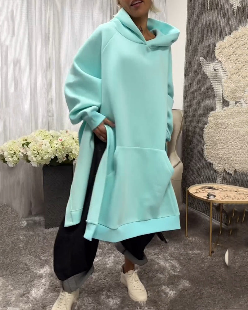 Løse hettegensere med sliss og lange ermer