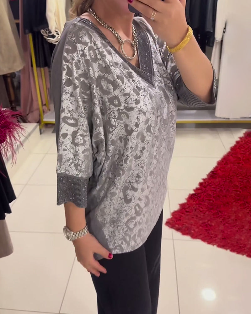 V-hals printet avslappet bluse