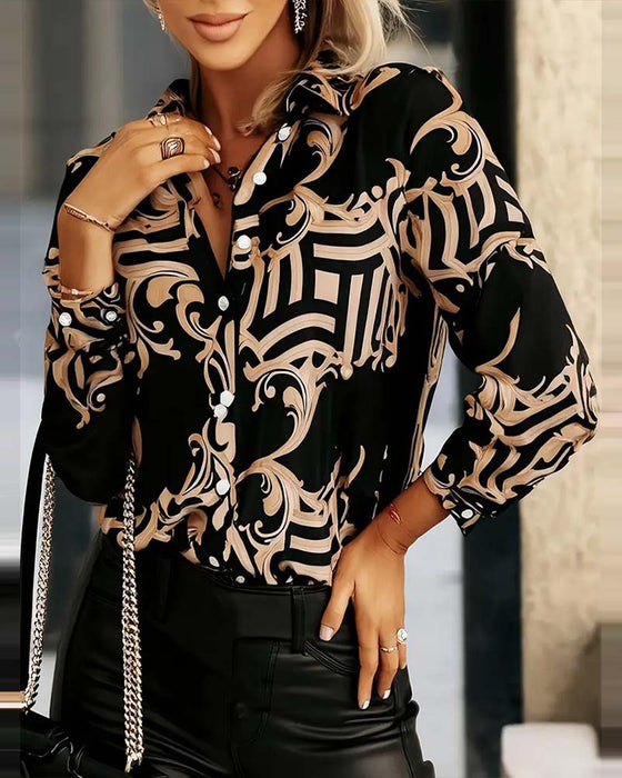 Skjorte med avslappet mønster og lange ermer