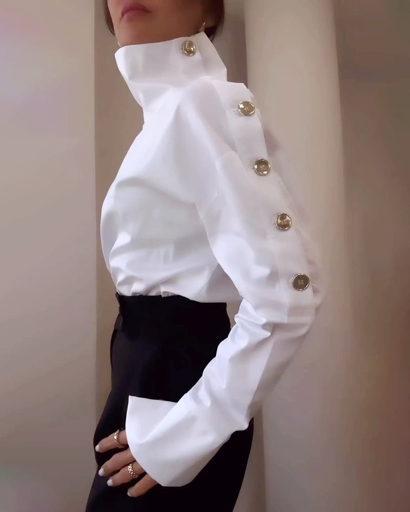 Fasjonabel skjorte med høy krage metallknapp