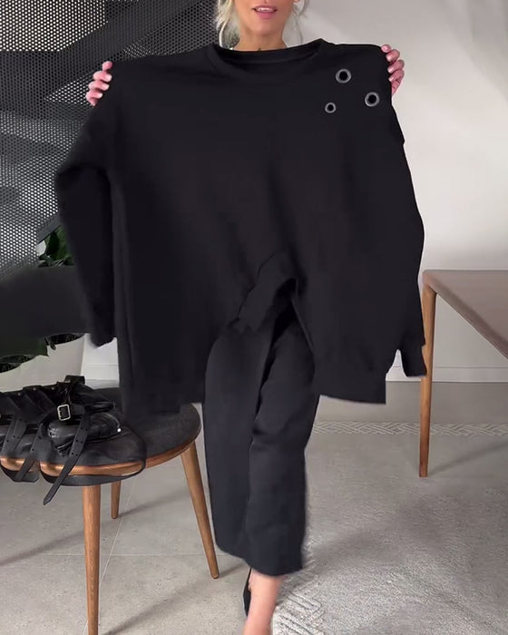 Ensfarget casual genser med rund hals og splitt