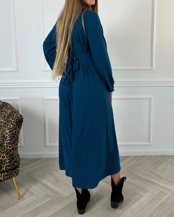 Sexy ensfarget kjole med lang erm