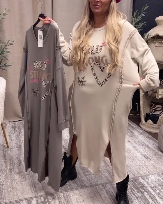 Løs kjole med lange ermer