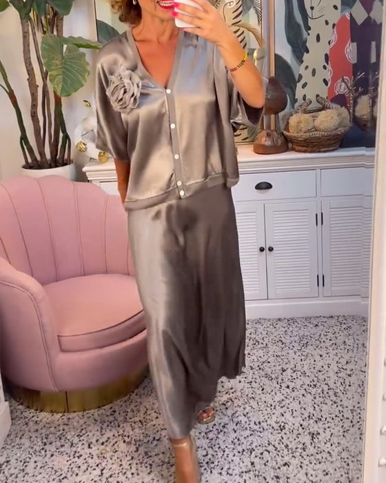 Uformelt V-hals skjørtsett i ensfarget knapp