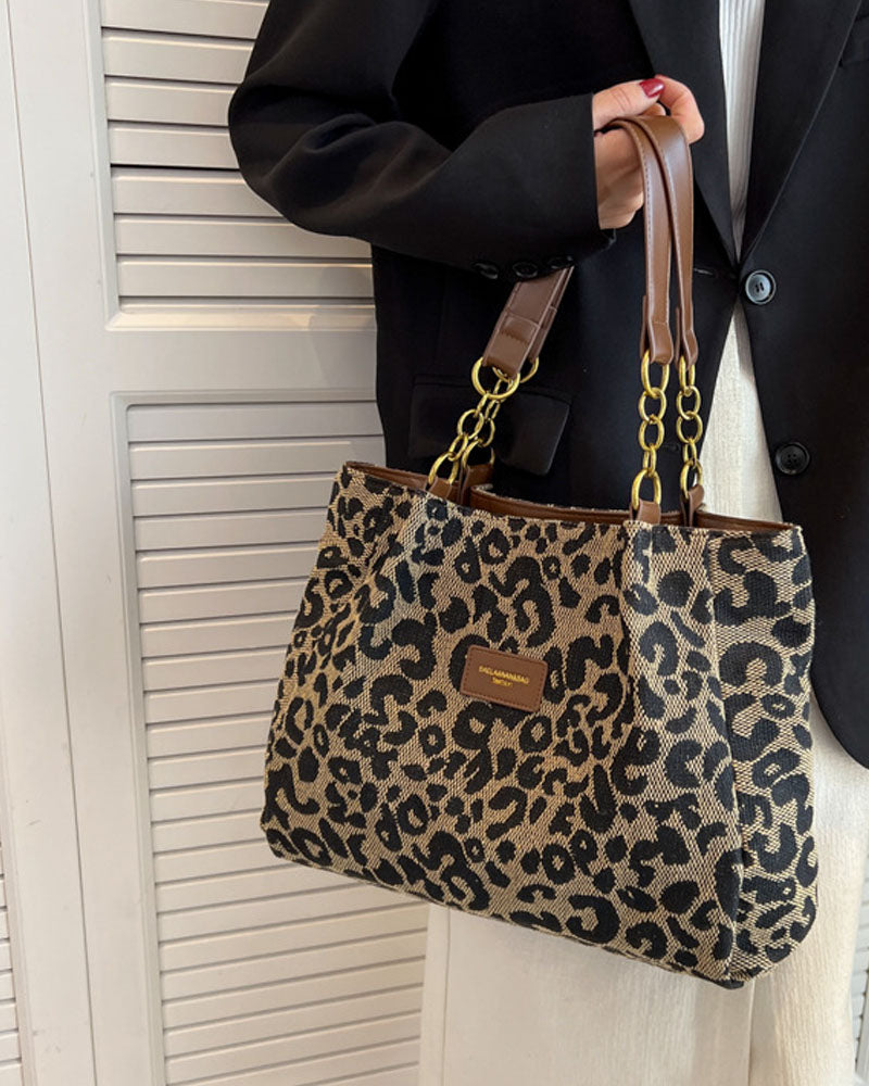 Skulderveske med leopardmønster