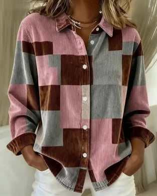 Moteriktig Fløyelsskjorte Med Krage