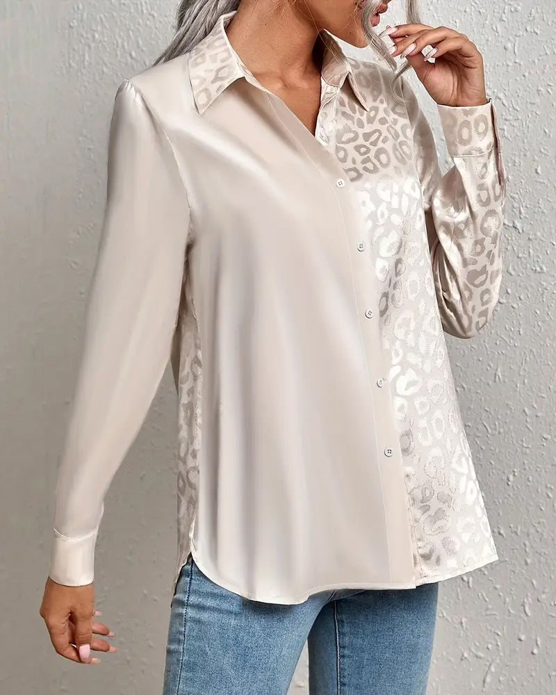 Skjorte Sateng Leopardprint Splittet