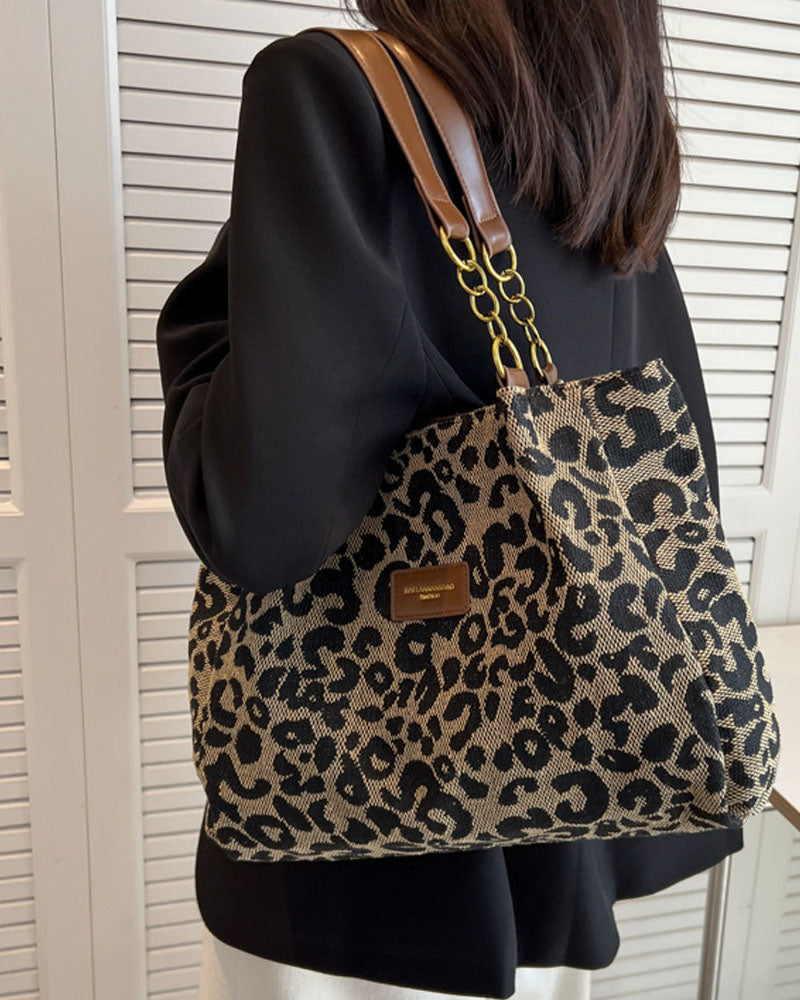 Skulderveske med leopardmønster