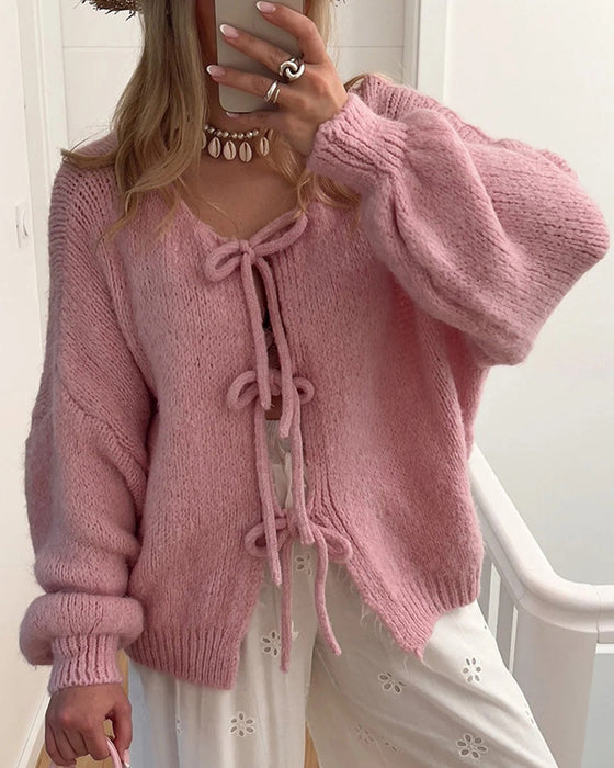 Ensfarget cardigan med blonder i lat stil