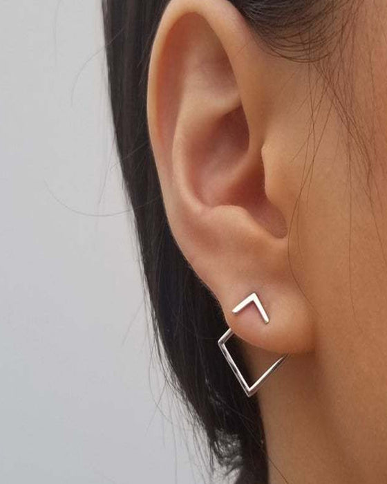 Enkle diamantformede elegante øredobber