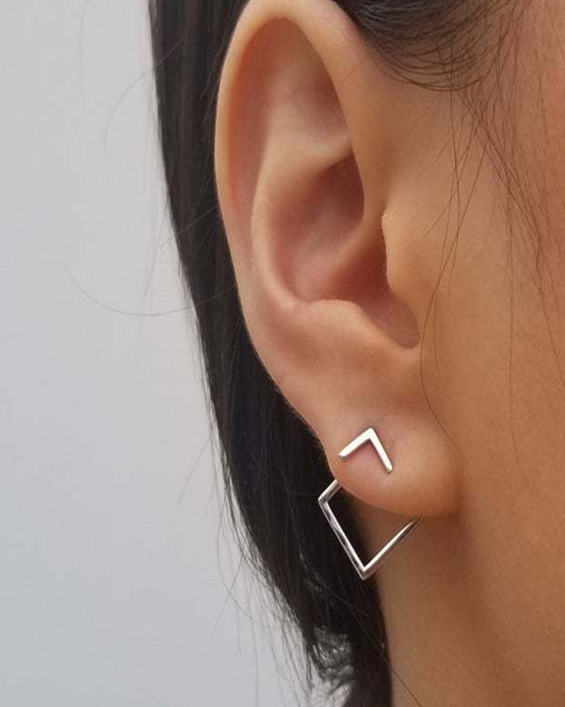 Enkle diamantformede elegante øredobber