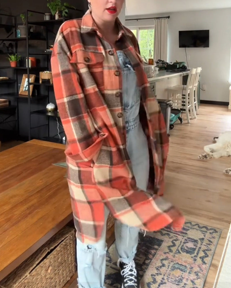 Uformell rutete kåpe med knapper