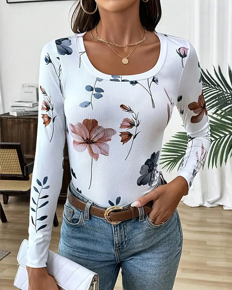 T-Shirt Med Blomstrende Mønstre Og Universell Design