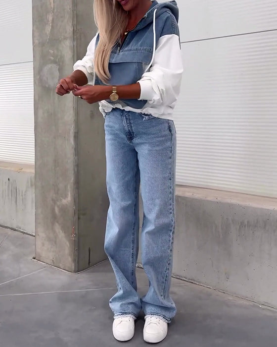 Uformell hettegenser med patchwork i denim med glidelås