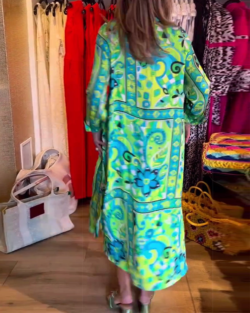 Kjoler med løs passform og trykk og lommer