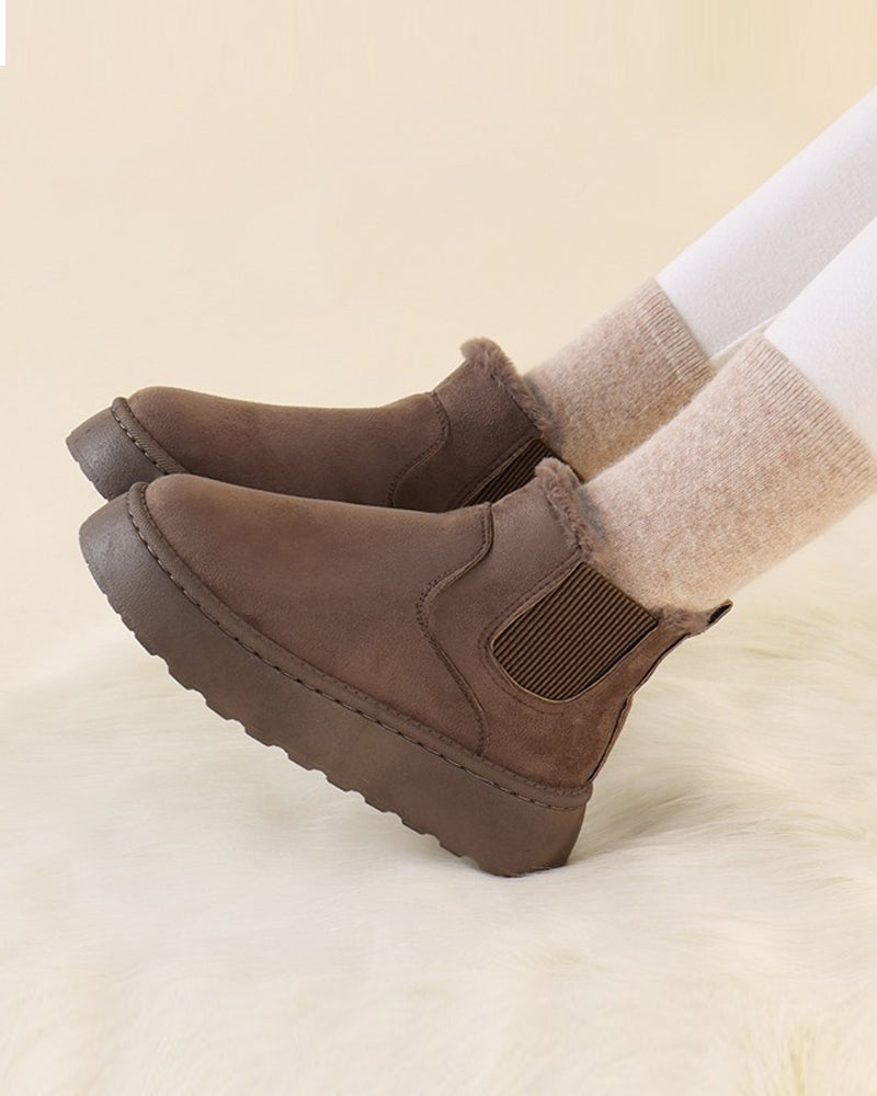 Ensfargede snøstøvler med tykk såler