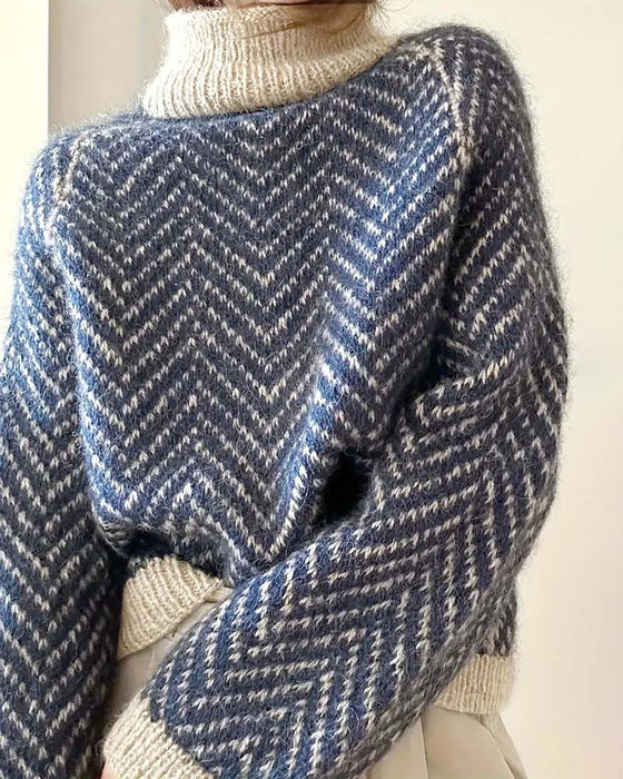 Stripet Genser Med Høy Hals I Løs Pasform