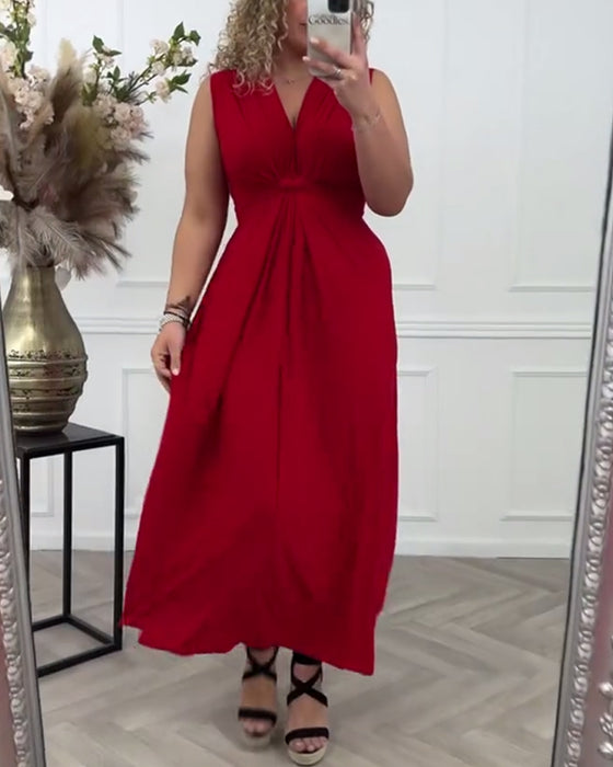Ermeløs ensfarget twist elegant kjole
