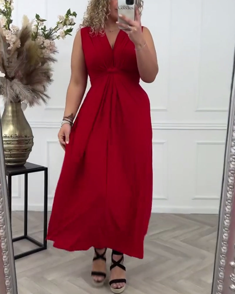 Ermeløs ensfarget twist elegant kjole