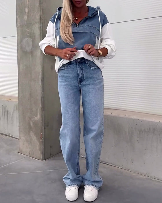 Uformell hettegenser med patchwork i denim med glidelås