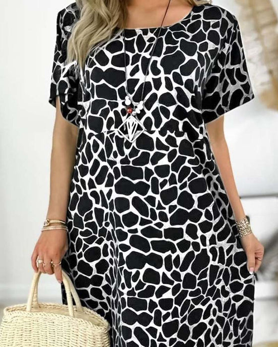Elegant kjole med rund hals