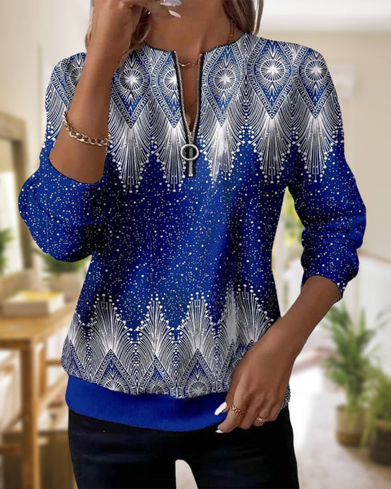 Hoodie Med Halv-Zip Detalj, Retro Stil Och Trykt Mönster