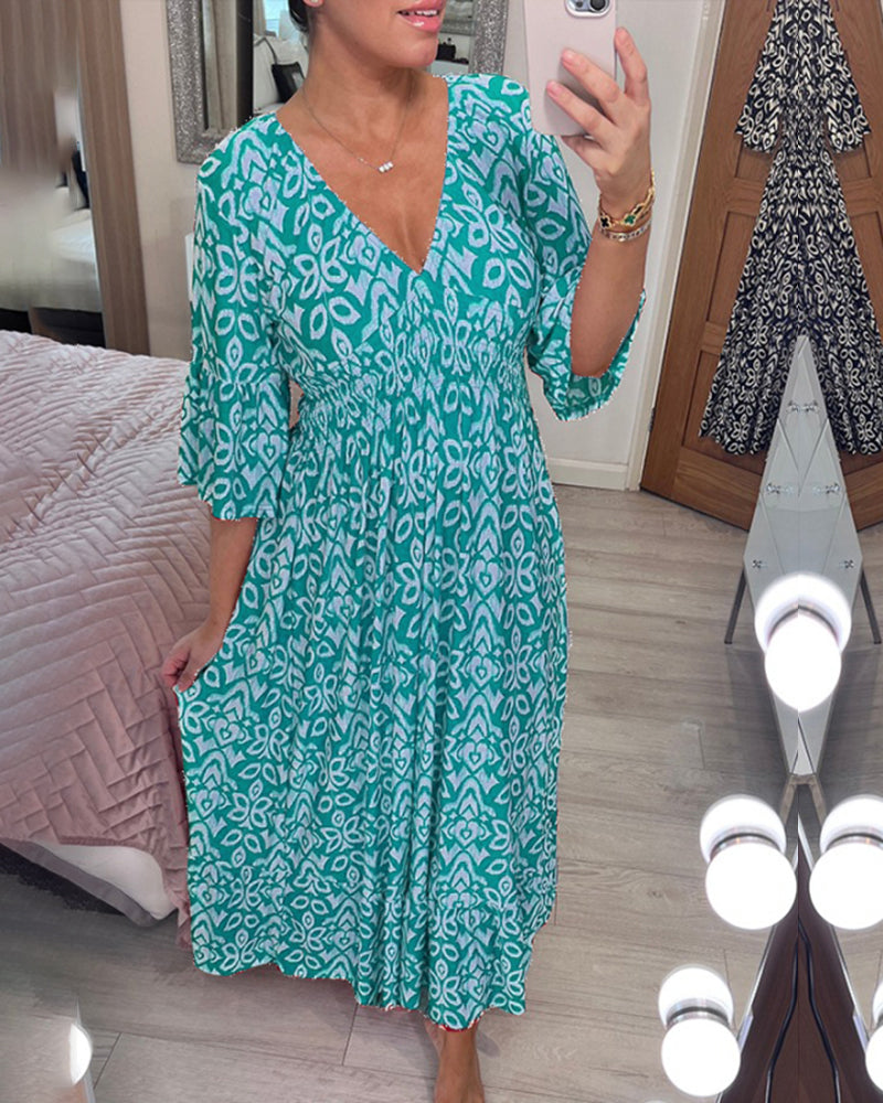 Maxikjole med rød trykk