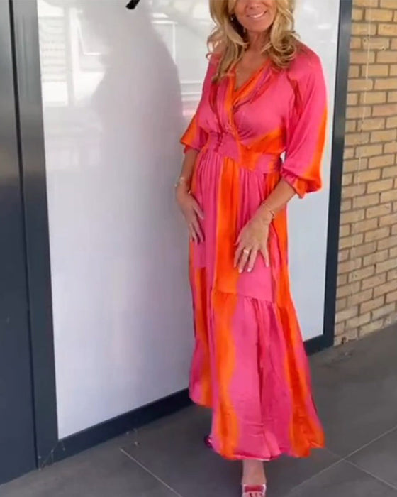 3/4-ermet kjole med v-hals