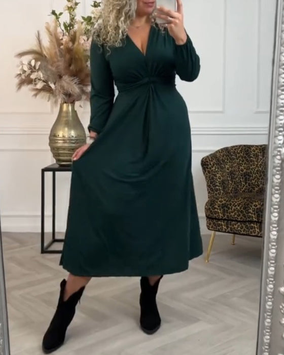 Sexy ensfarget kjole med lang erm