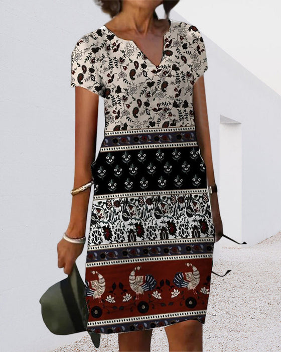 V-hals kjole med fargeblokktrykk