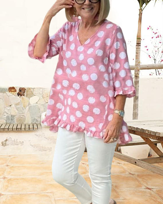 V-hals topper med polkaprikker