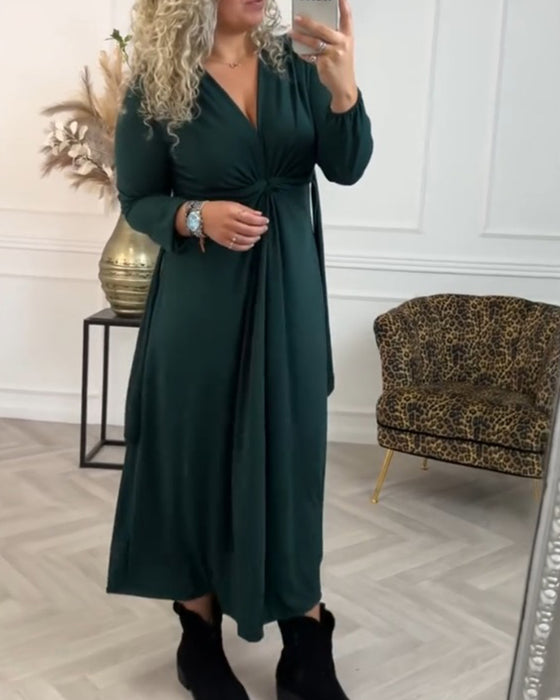 Sexy ensfarget kjole med lang erm