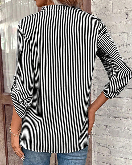 V-hals, stripete print casual bluse