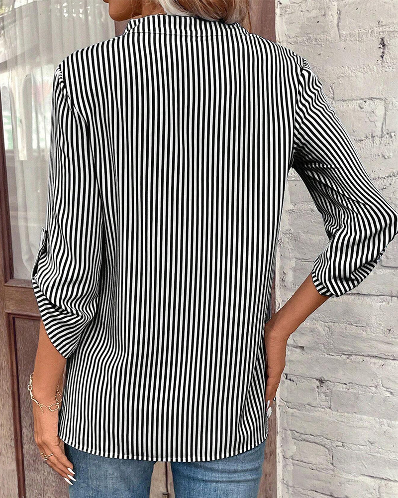 V-hals, stripete print casual bluse