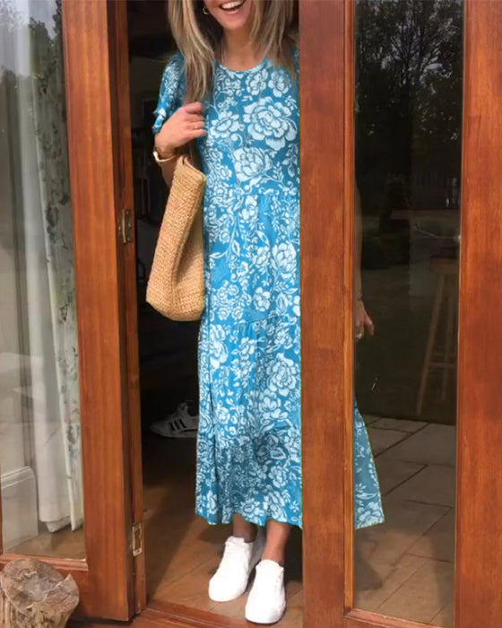 Kortermet lang kjole med blomstertrykk