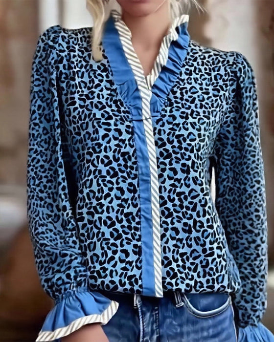 Bluse med avslappet leopardprint og lange ermer
