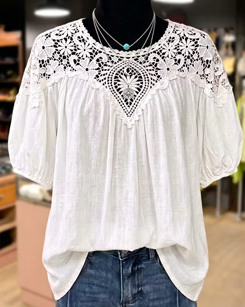 Bluse Puff Kort Erme Blonde Lappeteppe V-Hals