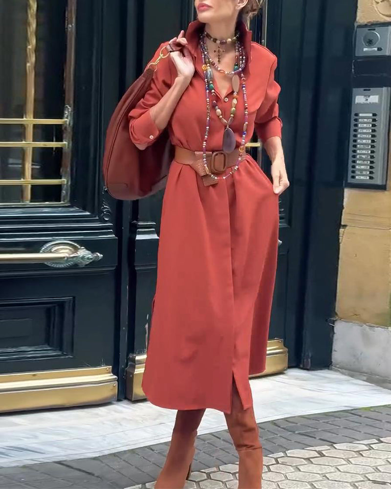 Kjole Med Splittet Hem Og Skjortestil