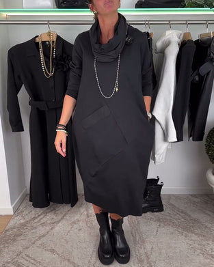 Ensfarget casual kjole med rund hals