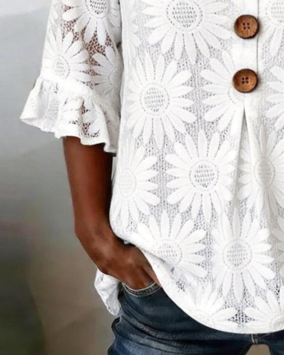 Bluse Med Ruffle-Mønster Og Volanger På Ermene